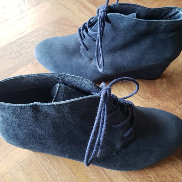 Vionic Becca Suede Wedge Bootie 6.5 - Picture 1 of 7